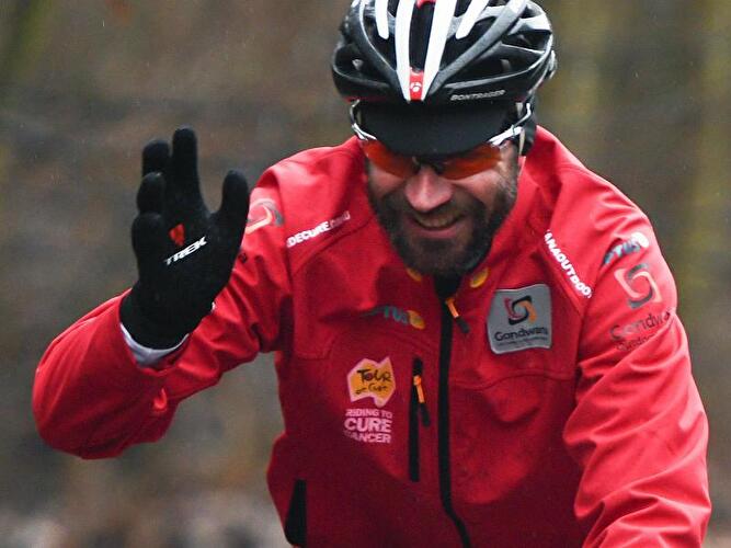 Jens Voigt fährt auf dem Teufelsberg