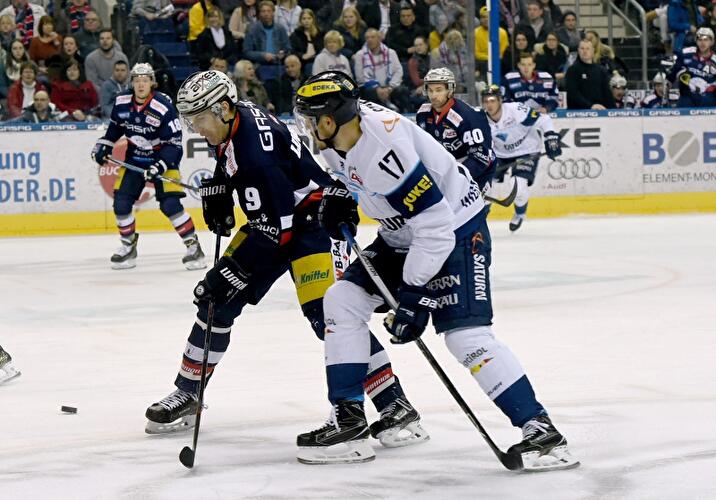 Eisbären siegen gegen Ingolstadt