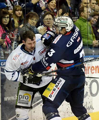 Heimsieg gegen Straubing