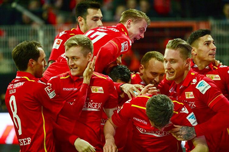 Heimsieg gegen Würzburg