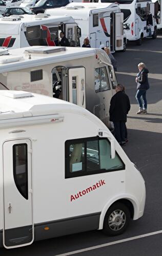 Messe Auto Camping Caravan