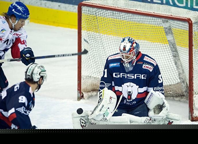 Eisbären - Adler 4:3