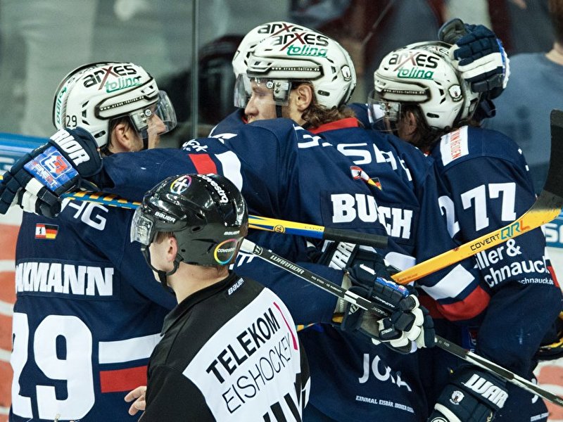 Eisbären - Adler 4:3