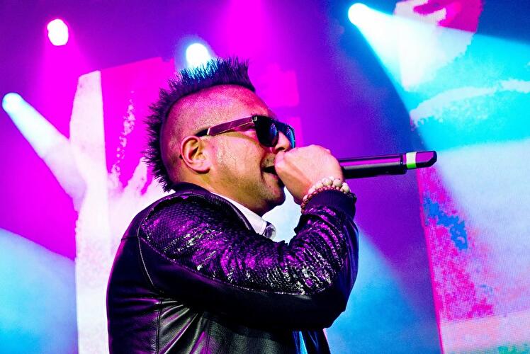 Sean Paul feat. Sia – Cheap Thrills