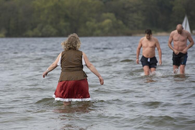 Saisoneröffnung im Strandbad Wannsee