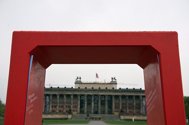 Open-Air-Ausstellung «Das Paradies ist überall»