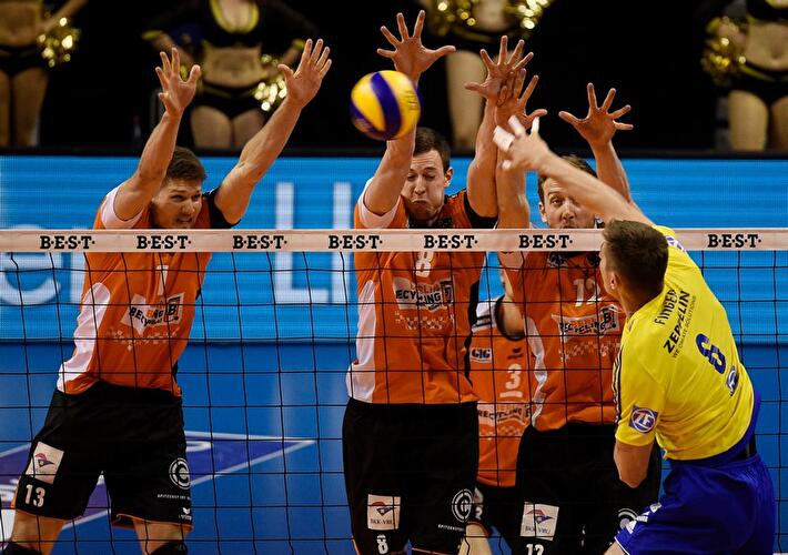 Volleys besiegen Friedrichshafen