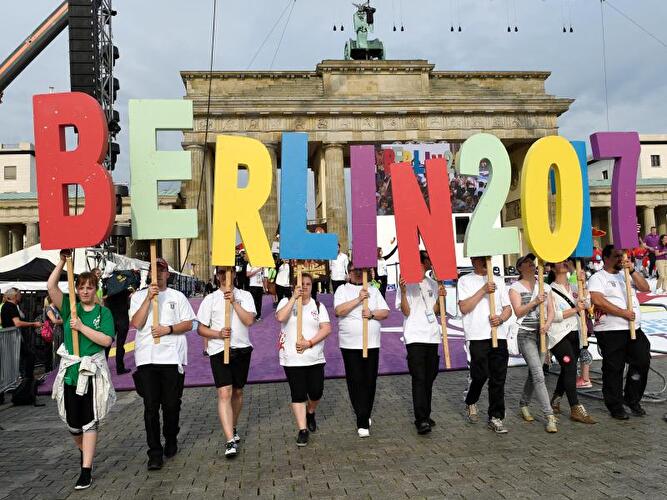 Teilnehmer des Turnfestes in Berlin