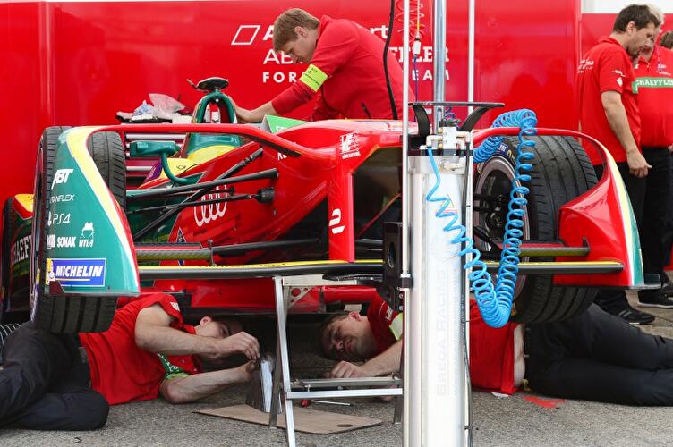 Rosenqvist gewinnt Formel-E-Rennen in Berlin