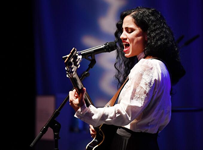 Solistin Emel Mathlouthi