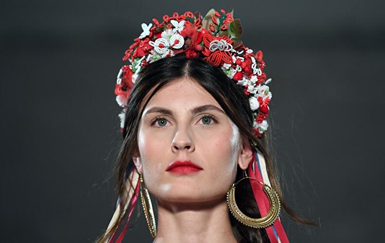 Lena Hoschek