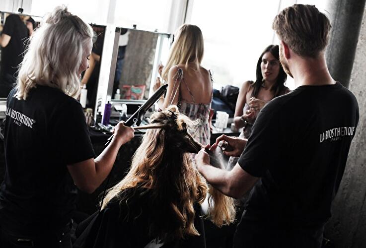 Backstage "Lana Müller"