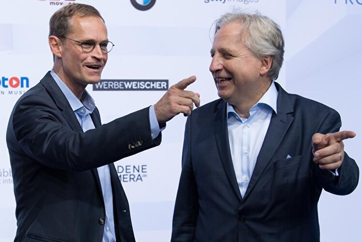 Michael Müller (SPD) und Christoph E. Palmer (r)