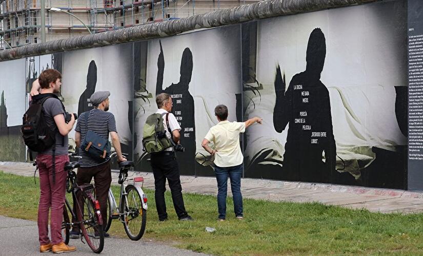 Jenseits der Mauer