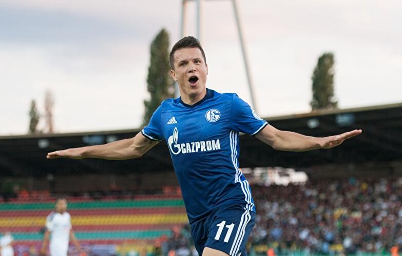 Schalke besiegt den BFC