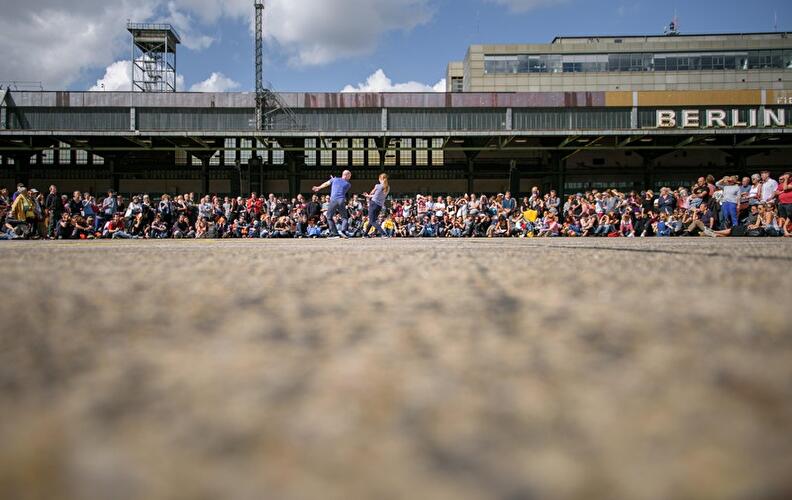 Volksbühnen-Start: «Fous de danse - Verrückt nach Tanz»