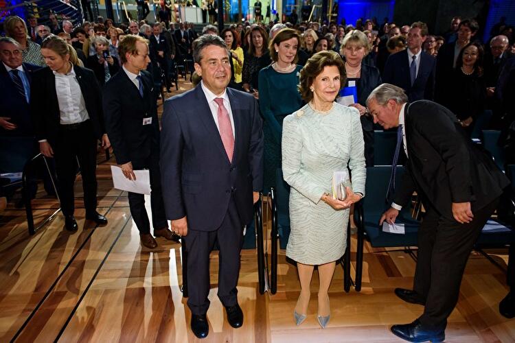 Königin Silvia von Schweden und Sigmar Gabriel