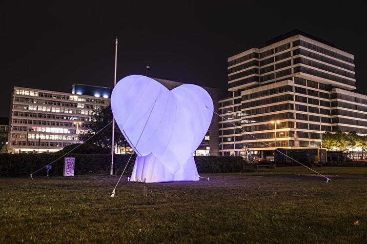 Ernst-Reuter-Platz - Berlin leuchtet