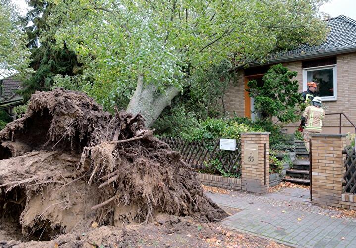 Heiligensee - Sturm «Xavier» fegt über Berlin