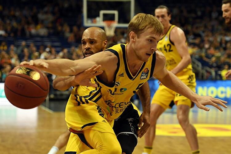 Alba Berlin - Walter Tigers Tübingen