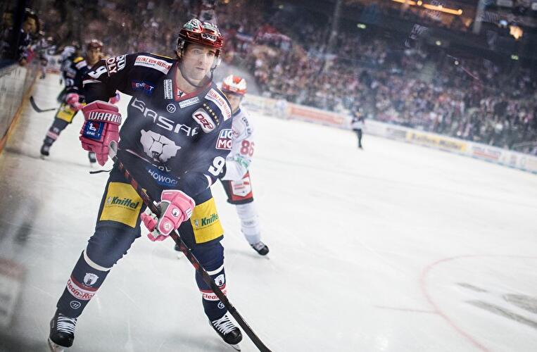 Eisbären Berlin - Schwenninger Wild Wings
