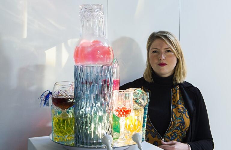 49 Contemporary Artists