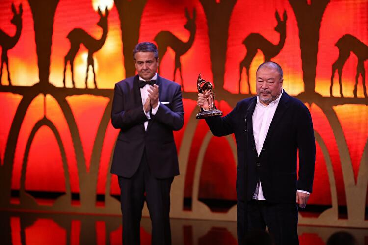 Ai Weiwei und Sigmar Gabriel