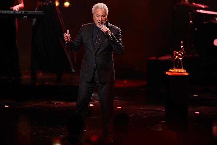 Tom Jones
