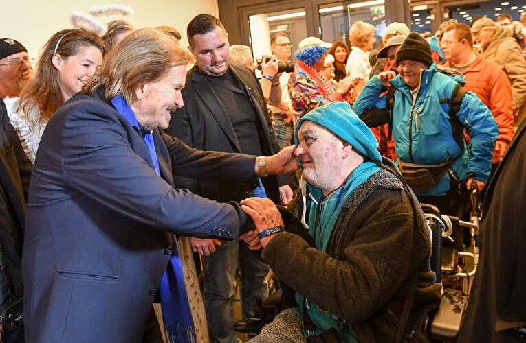 Frank Zanders Weihnachtsfeier für Obdachlose 2017