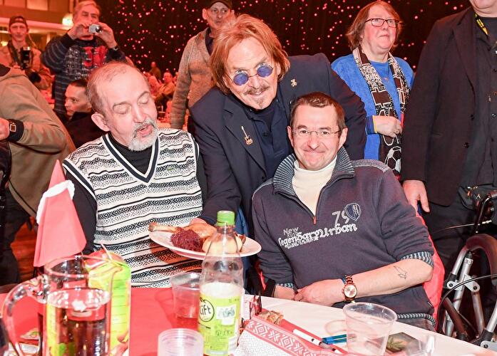 Frank Zanders Weihnachtsfeier für Obdachlose 2017