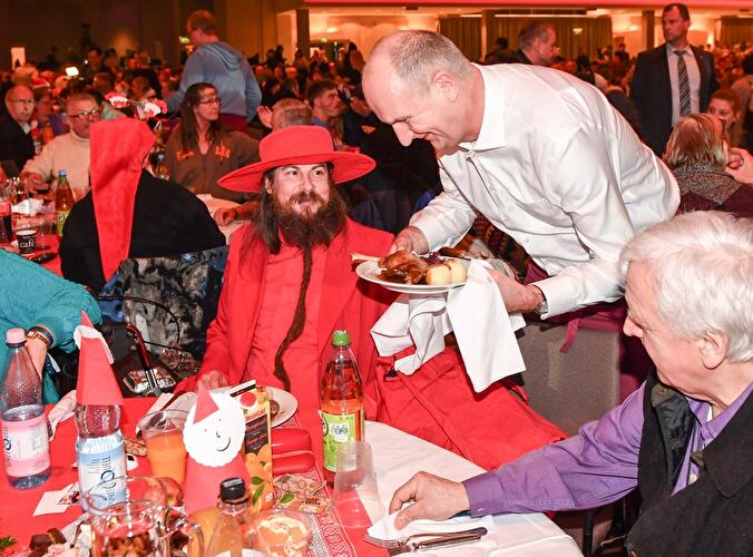 Frank Zanders Weihnachtsfeier für Obdachlose 2017