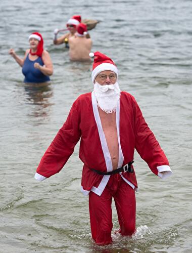 Weihnachtsbaden im Orankesee