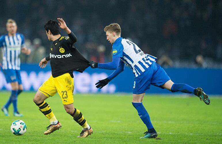Mitchell Weiser und Shinji Kagawa