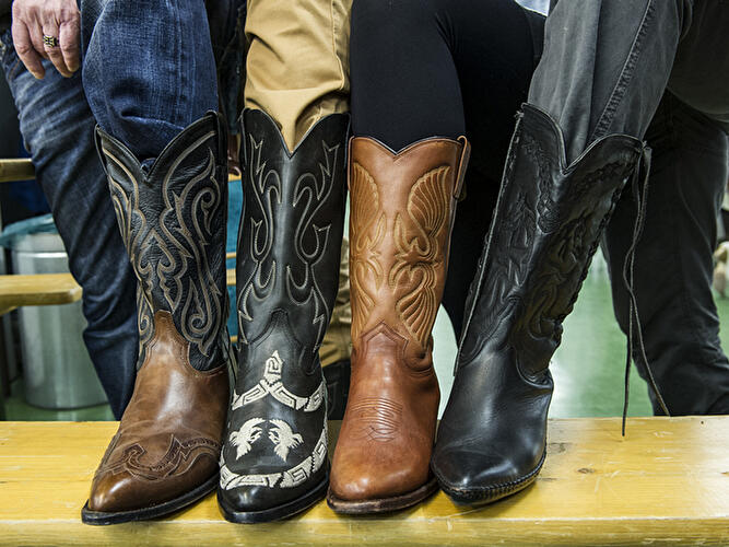 Country Music Meeting