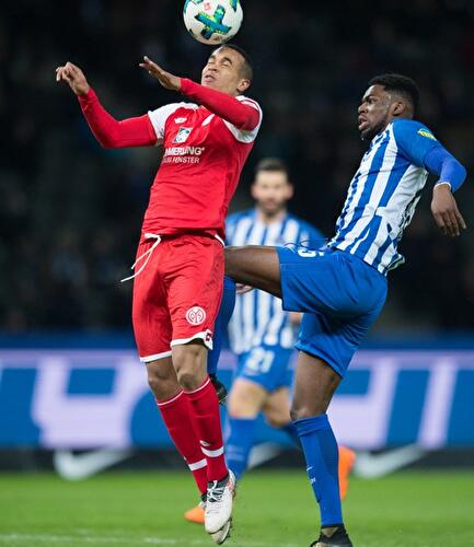 Robin Quaison und Jordan Torunarigha