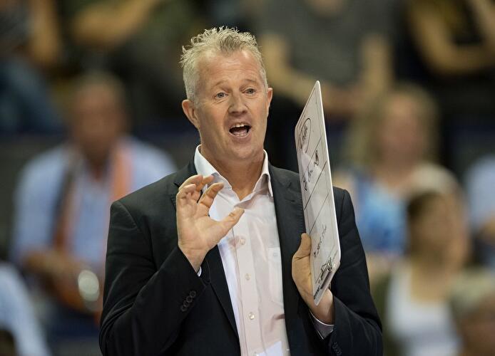 Heynen feuert sein Team an