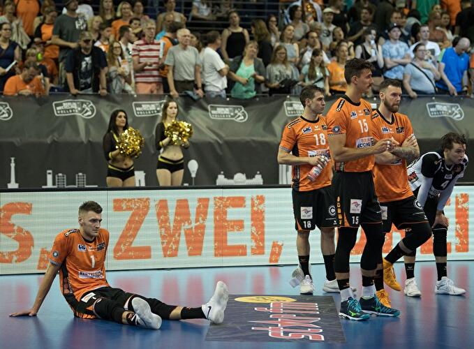 Volleys nach der Niederlage