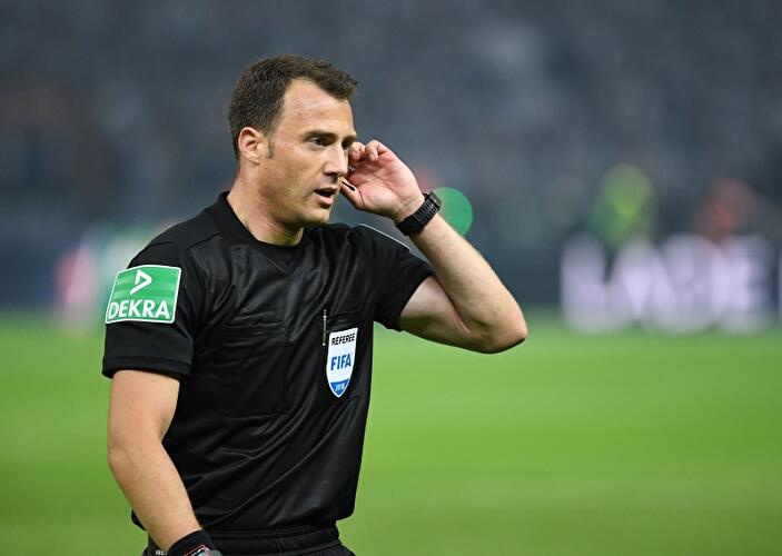 Frankfurt schlägt Bayern 3:1