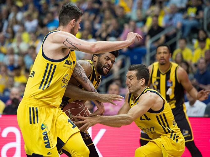 Dwayne Evans, Bogdan Radosavljevic und Spencer Butterfield