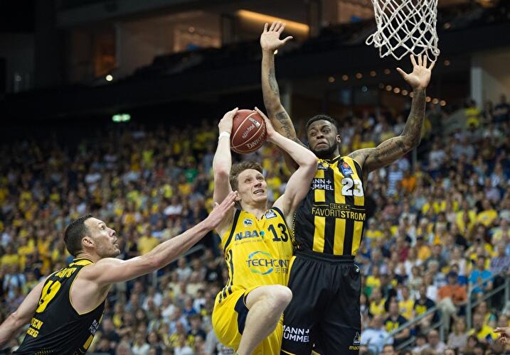 Marius Grigonis,  Adam Waleskowsk und Elgin Cook