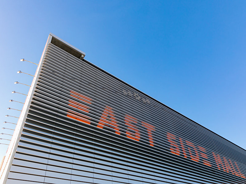Urban Outfitters eröffnet in der East Side Mall – Berlin.de