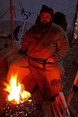 Historischer Weihnachtsmarkt auf dem RAW-Gelände