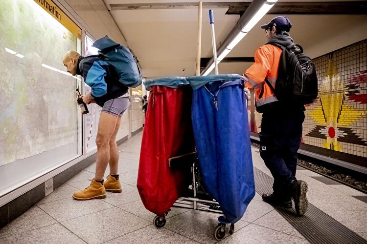 No Pants Subway Ride