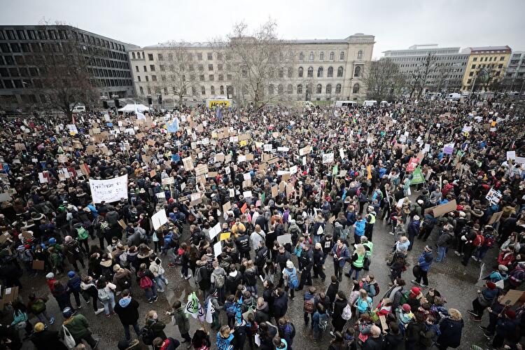 Demo: «Fridays For Future» mit Greta Thunberg