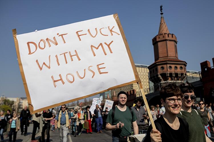 Demonstration gegen hohe Mieten
