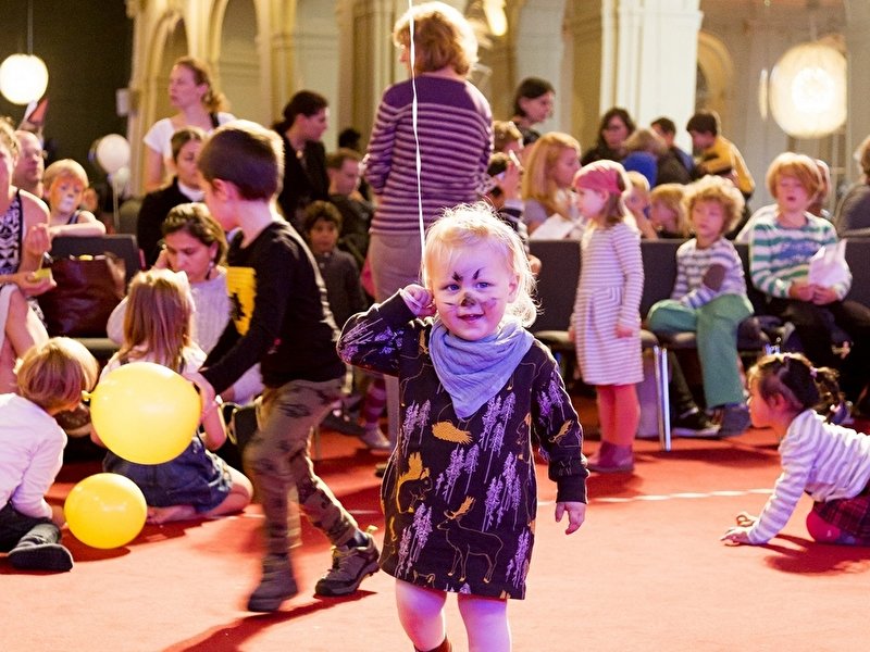 Kinderfest in der Komischen Oper