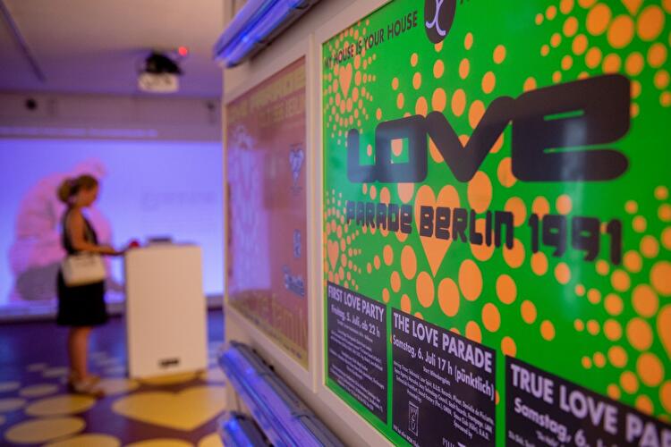 Dr. Mottes Loveparade