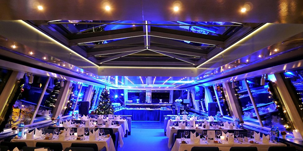 Weihnachtliche Schiffstour