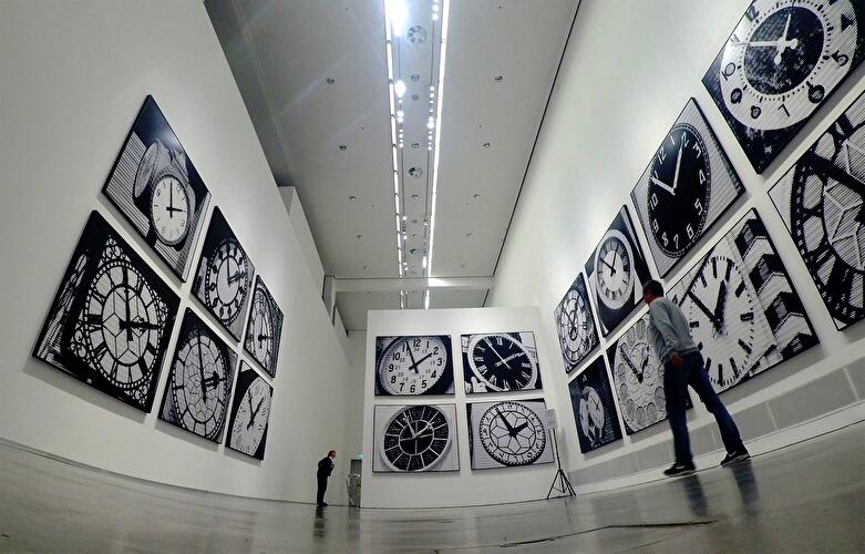 Bettina Pousttchi. In Recent Years (1)