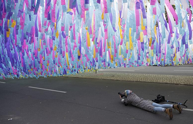 Visions in Motion (4)